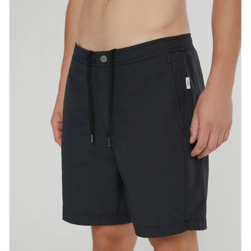 NWT Onia Men's Calder 7.5" Solid Black Swim Trunks Lined Sz 36